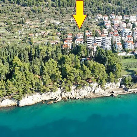 Apartment Luxury Jasmin-two Bedroom With Hot Tub Split